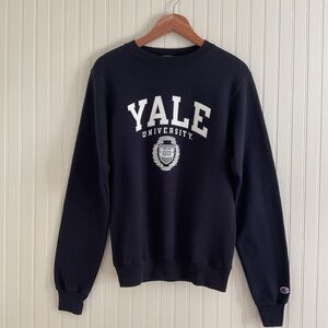 Champion Yale Bulldogs Crewneck Sweatshirt